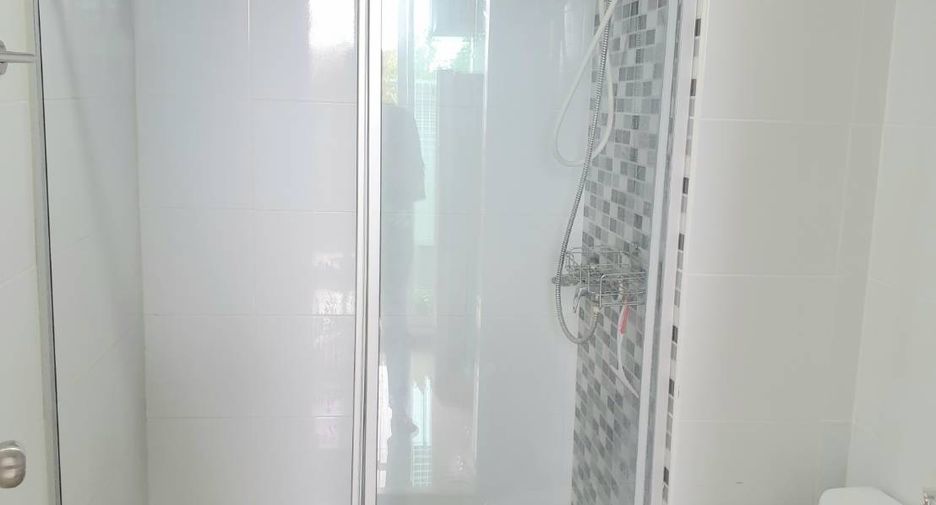 Wohnung zum Kauf mit 1 Zimmer in Krathum Baen, Samut Sakhon