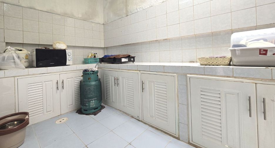 For sale 2 bedrooms townhouse in Bang Khen, Bangkok