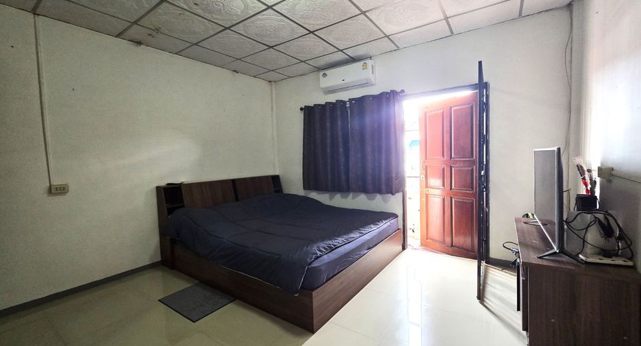For sale 2 bedrooms townhouse in Bang Khen, Bangkok