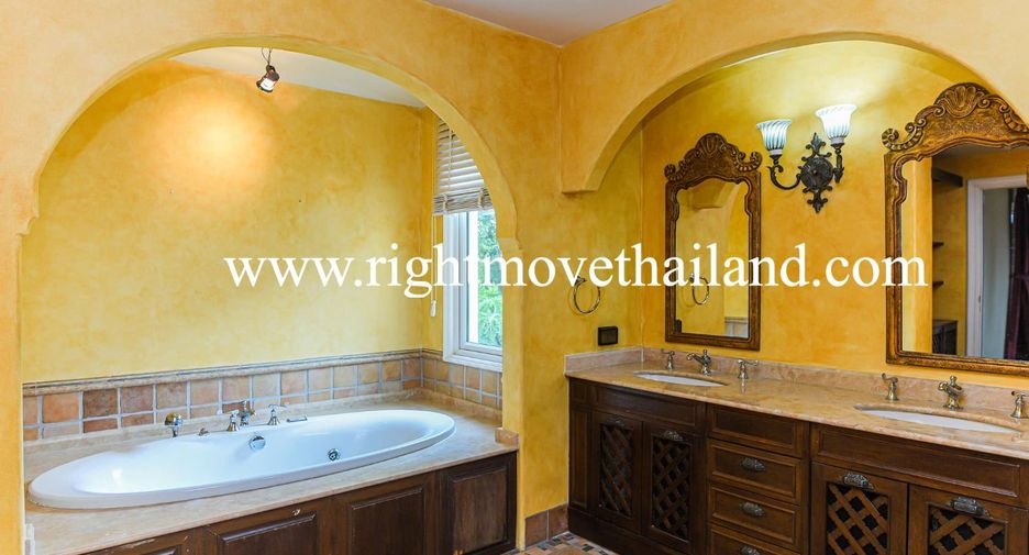 出售 3 卧室 独立屋 在 Bang Phli, Samut Prakan