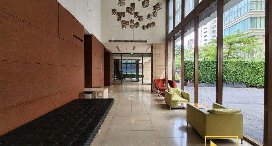 For rent 1 bed condo in Khlong Toei, Bangkok