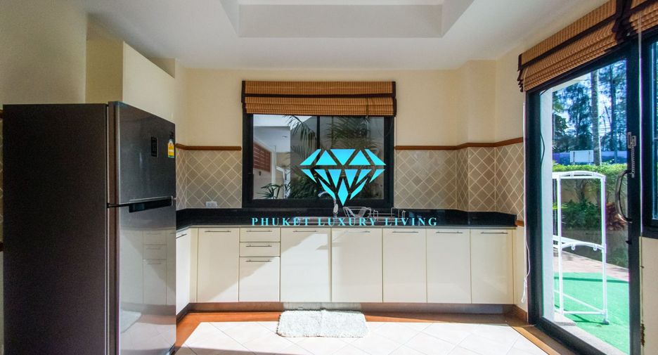 For sale 3 bedrooms villa in Thalang, Phuket