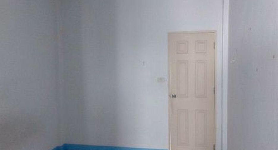 For sale 2 bedrooms townhouse in Kantharawichai, Maha Sarakham