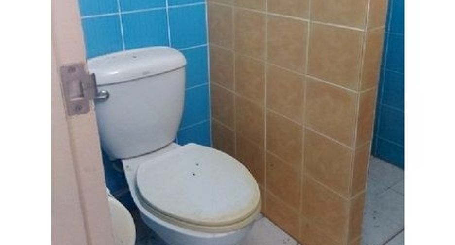 For sale 2 bedrooms townhouse in Kantharawichai, Maha Sarakham