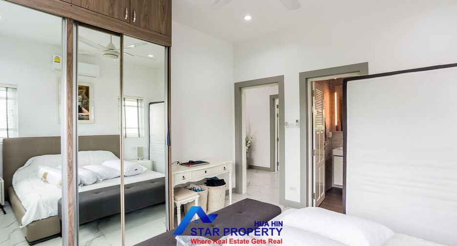 For sale 3 bedrooms villa in Hua Hin, Prachuap Khiri Khan