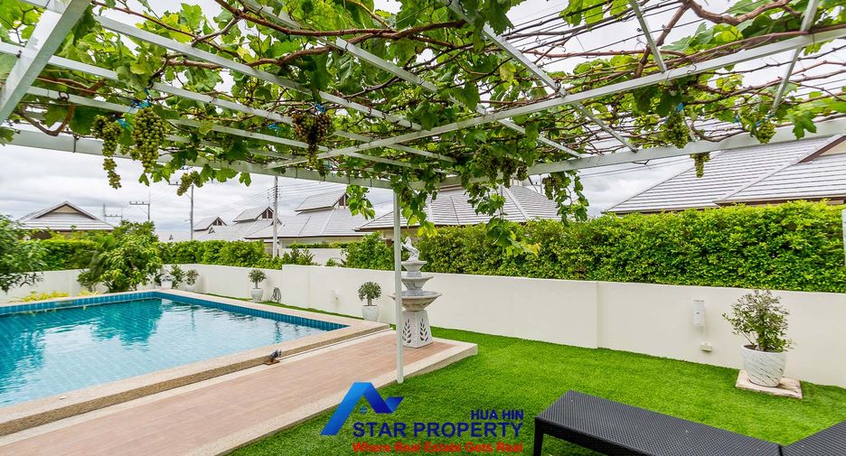 For sale 3 bedrooms villa in Hua Hin, Prachuap Khiri Khan