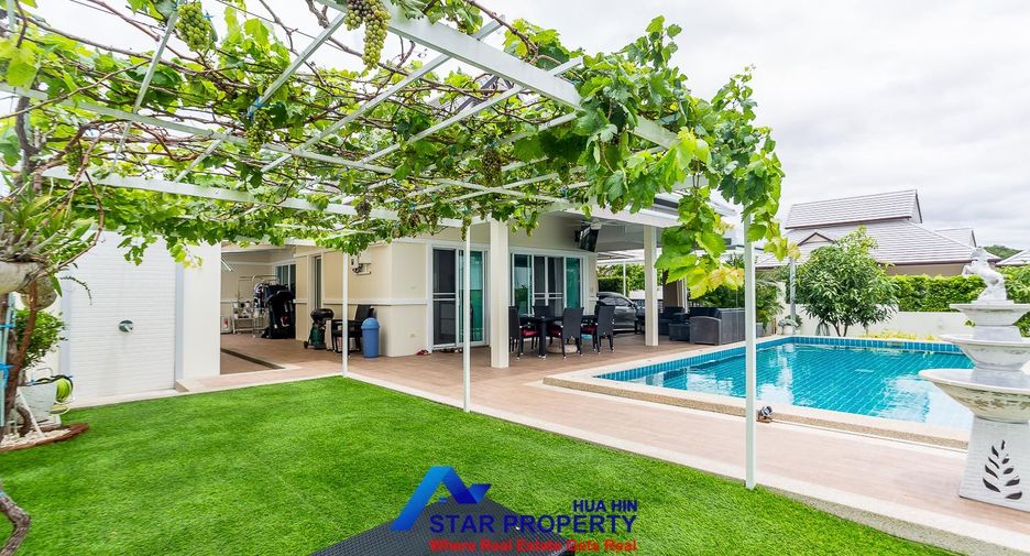 For sale 3 bedrooms villa in Hua Hin, Prachuap Khiri Khan