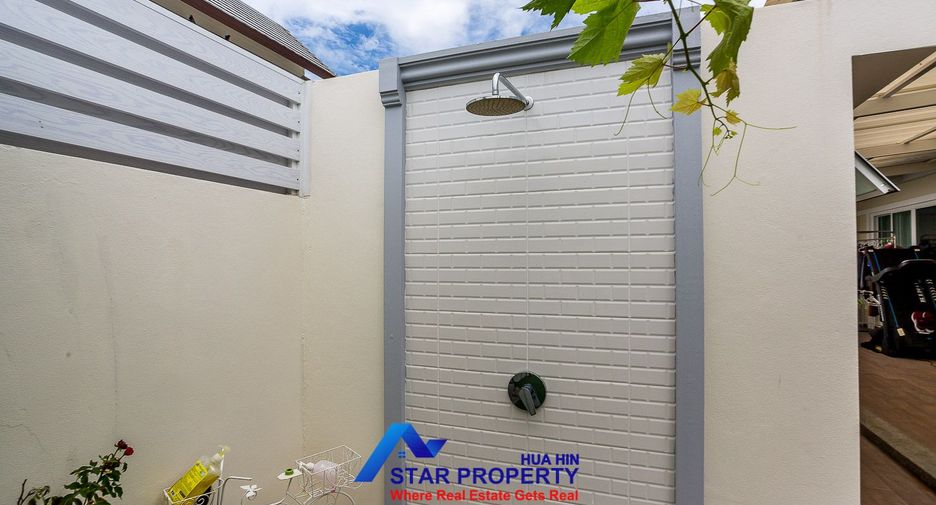 For sale 3 bedrooms villa in Hua Hin, Prachuap Khiri Khan