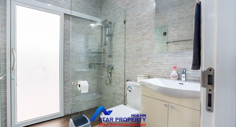 For sale 3 bedrooms villa in Hua Hin, Prachuap Khiri Khan