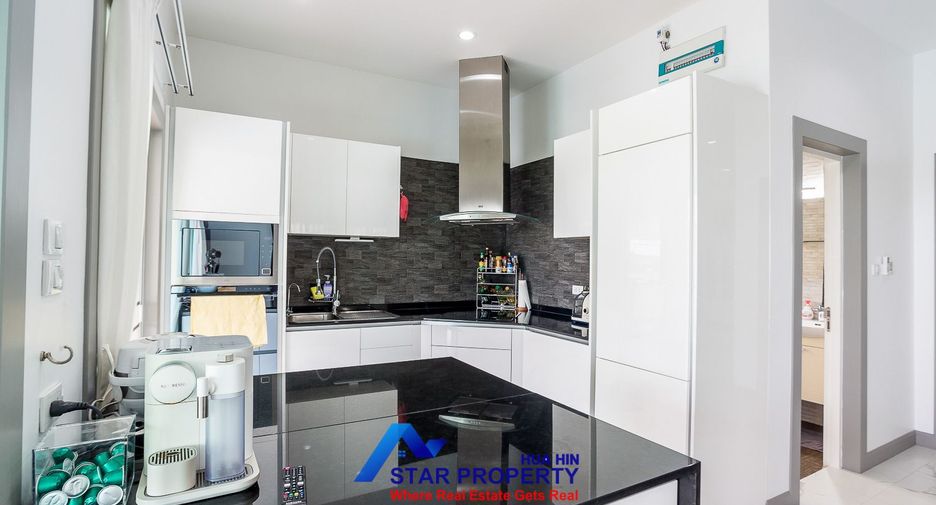 For sale 3 bedrooms villa in Hua Hin, Prachuap Khiri Khan