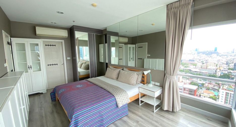 For sale 2 bedrooms condo in Sathon, Bangkok
