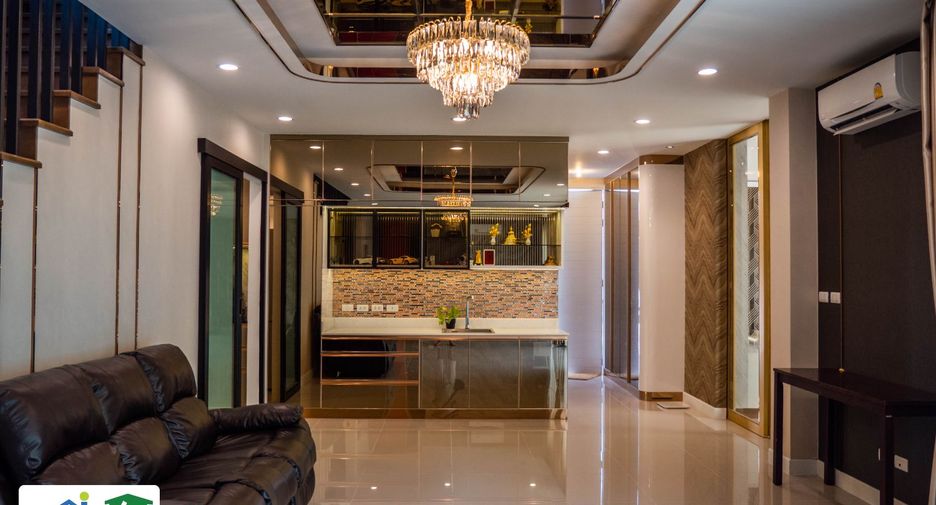 Casa en venta de 3 habitaciones en Mueang Nonthaburi, Nonthaburi