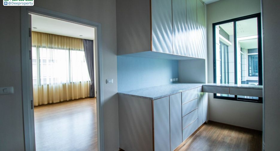 Casa en venta de 3 habitaciones en Mueang Nonthaburi, Nonthaburi