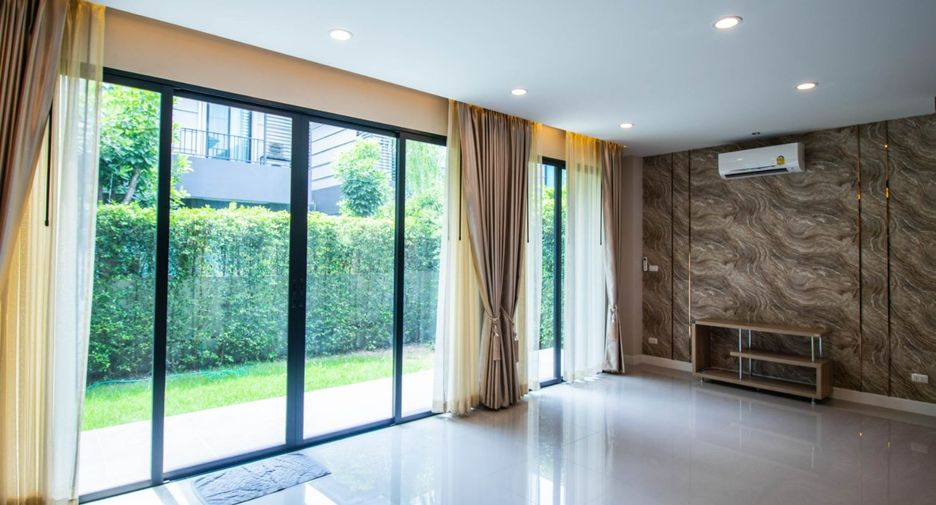 Casa en venta de 3 habitaciones en Mueang Nonthaburi, Nonthaburi