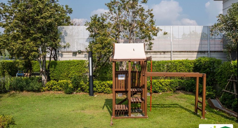 Casa en venta de 3 habitaciones en Mueang Nonthaburi, Nonthaburi