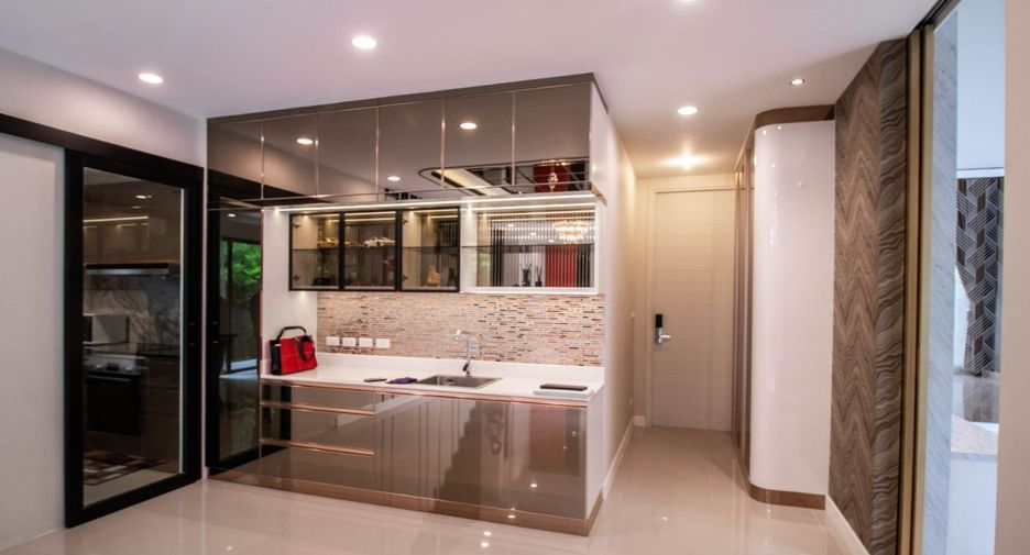 Casa en venta de 3 habitaciones en Mueang Nonthaburi, Nonthaburi