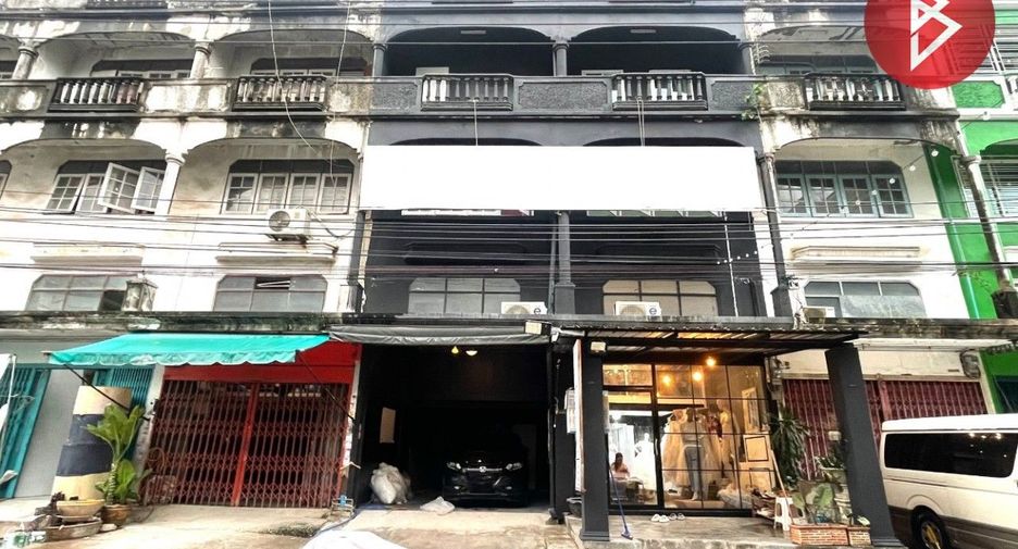 For sale 5 Beds retail Space in Bang Bon, Bangkok