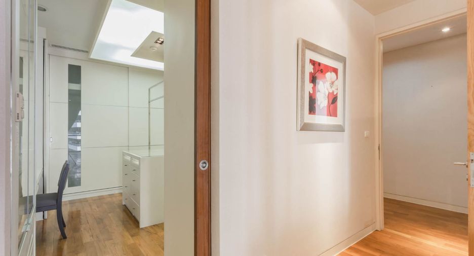 Condo en venta de 3 habitaciones en Khlong Toei, Bangkok