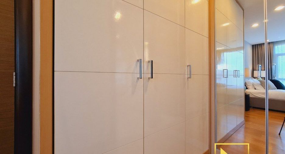 À louer 2 chambres appartement à Watthana, Bangkok