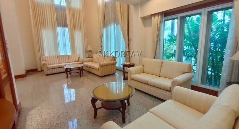 For rent 4 bed villa in Bang Phli, Samut Prakan