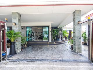 出售 3 卧室 别墅 在 三百峰, 班武里府