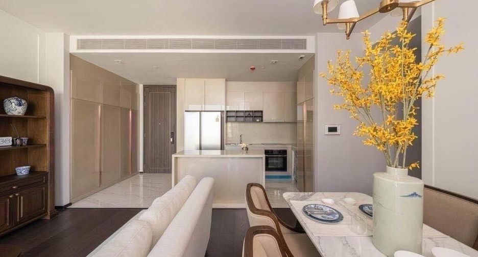 For rent 2 bedrooms condo in Khlong Toei, Bangkok