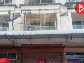 For sale 3 bed retail Space in Phan Thong, Chonburi
