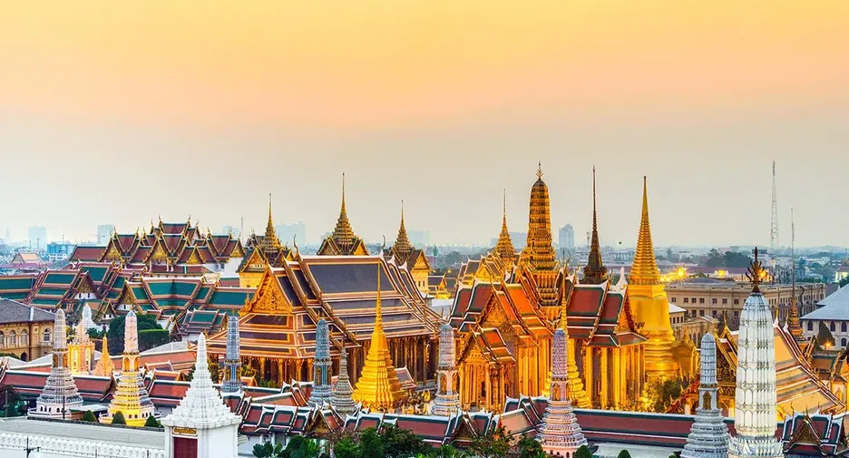 For sale 300 bed hotel in Khlong Toei, Bangkok