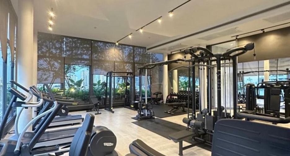For sale 2 bedrooms condo in Watthana, Bangkok