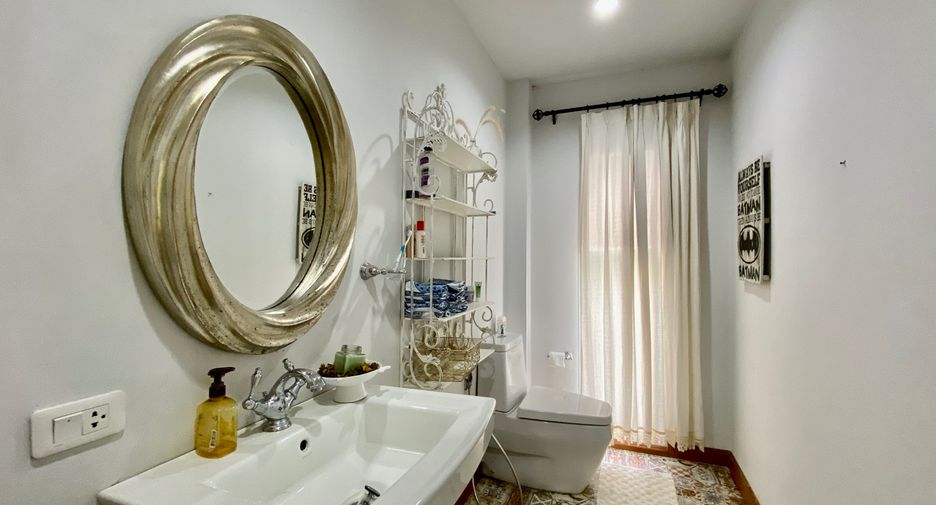 For rent and for sale 6 bedrooms house in Hang Dong, Chiang Mai