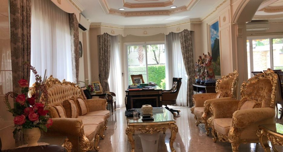 For sale 5 bedrooms house in Taling Chan, Bangkok