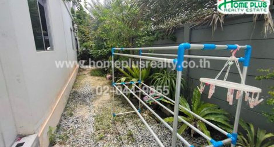 For sale 3 bedrooms townhouse in Bang Phli, Samut Prakan