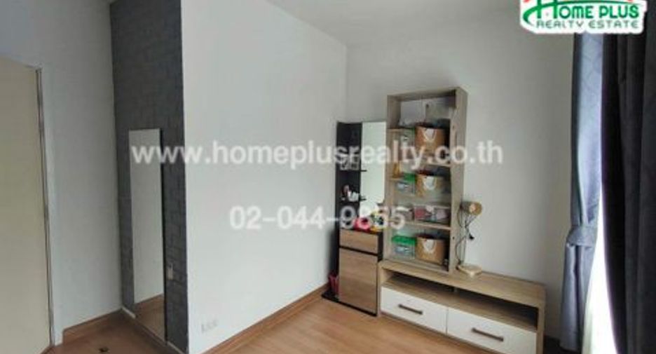 For sale 3 bedrooms townhouse in Bang Phli, Samut Prakan