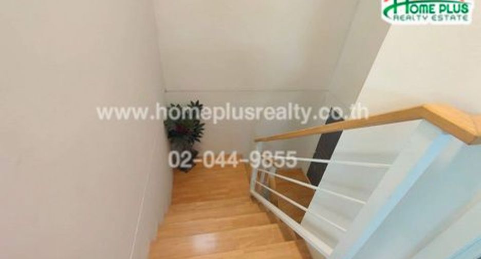 For sale 3 bedrooms townhouse in Bang Phli, Samut Prakan