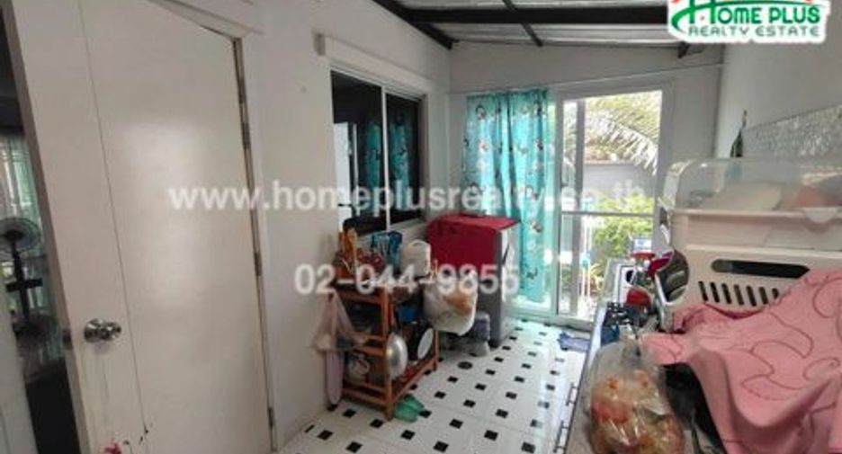 For sale 3 bedrooms townhouse in Bang Phli, Samut Prakan
