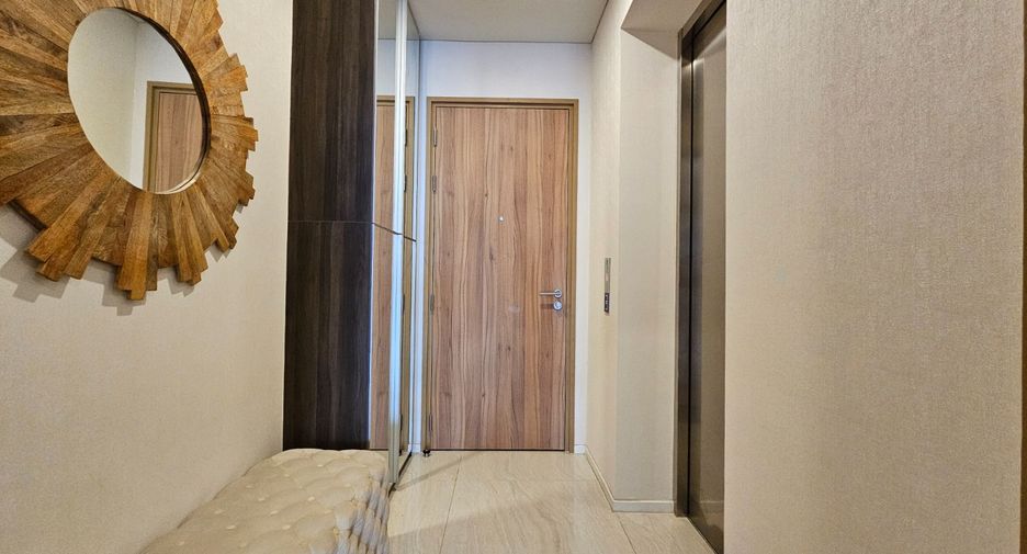 For rent 2 bedrooms condo in Watthana, Bangkok