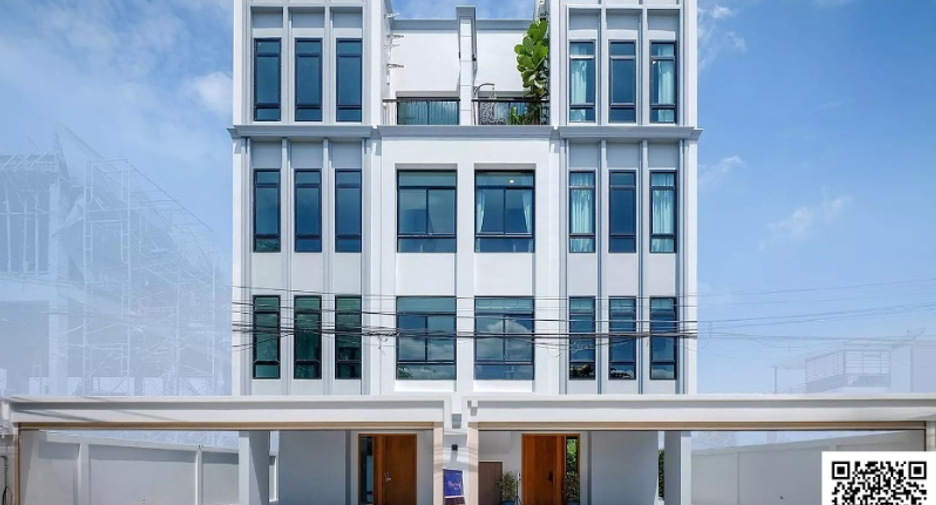 For sale 3 bedrooms house in Lat Phrao, Bangkok