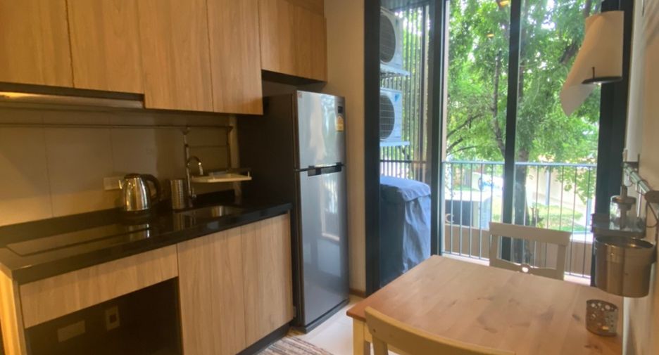 À vendre et à louer 1 chambre condo à Watthana, Bangkok