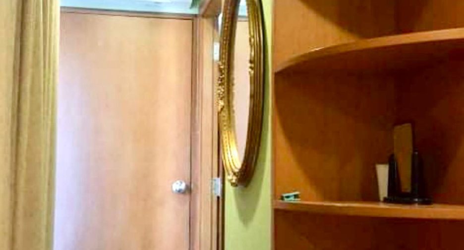 For sale 2 bedrooms condo in Sathon, Bangkok