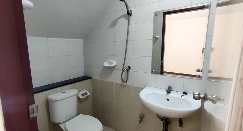 For sale 3 bedrooms retail Space in Mueang Phuket, Phuket