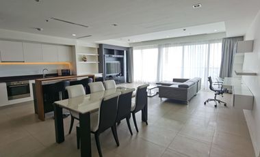 For rent 2 bedrooms condo in Sathon, Bangkok