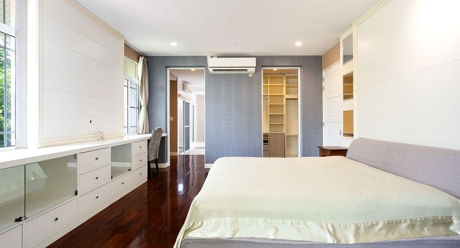 For sale 3 bedrooms house in Pak Kret, Nonthaburi