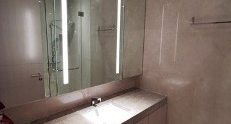 For sale 1 bed condo in Khlong San, Bangkok