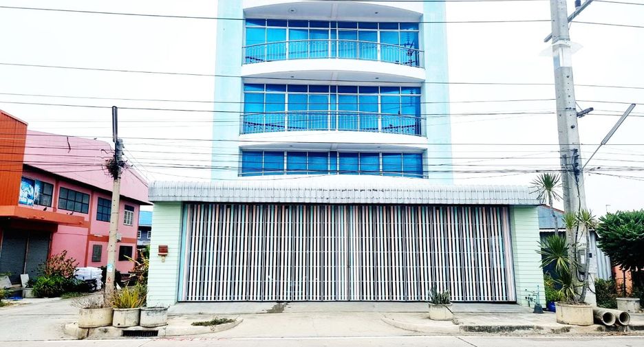 À vendre 4 chambres local commercial à Si Prachan, Suphan Buri