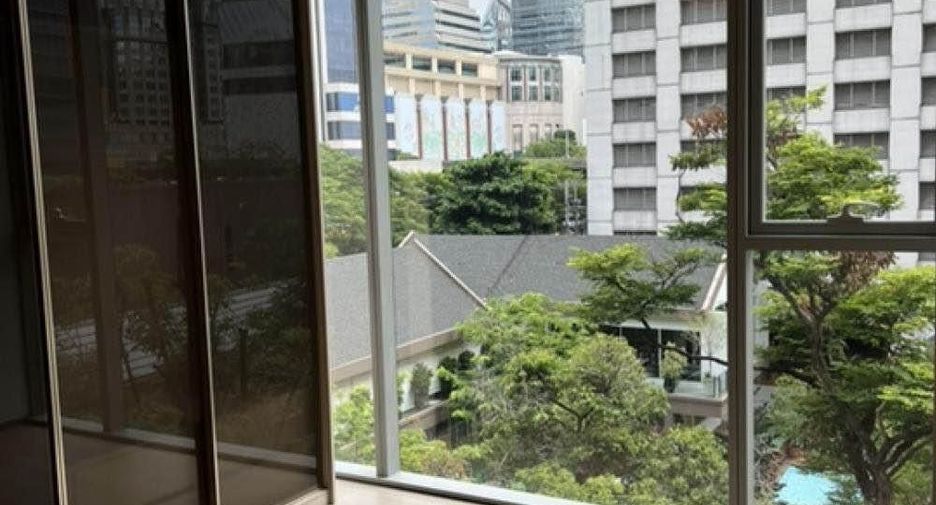 For rent and for sale 2 bedrooms condo in Pathum Wan, Bangkok
