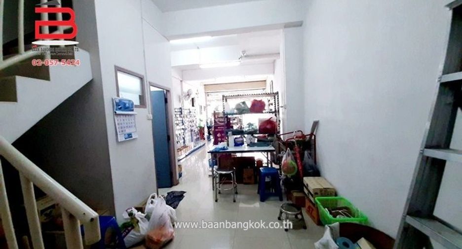 For sale 2 Beds retail Space in Sai Mai, Bangkok