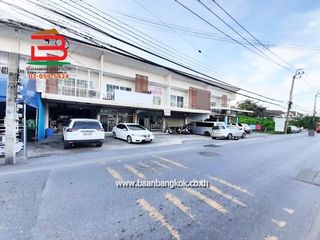 For sale 2 bedrooms retail Space in Sai Mai, Bangkok