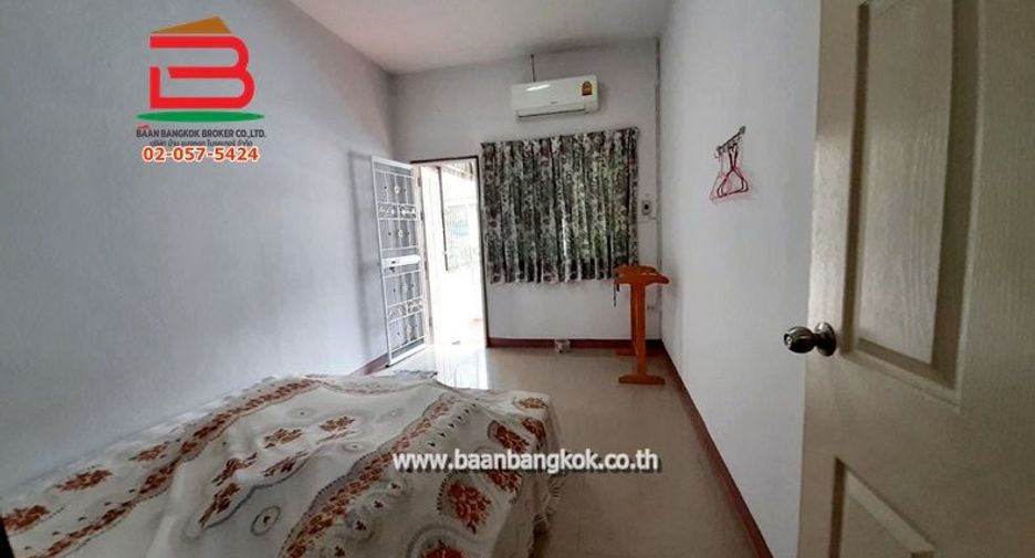 For sale 2 bedrooms retail Space in Sai Mai, Bangkok