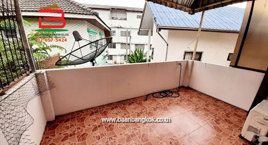 For sale 2 bedrooms retail Space in Sai Mai, Bangkok