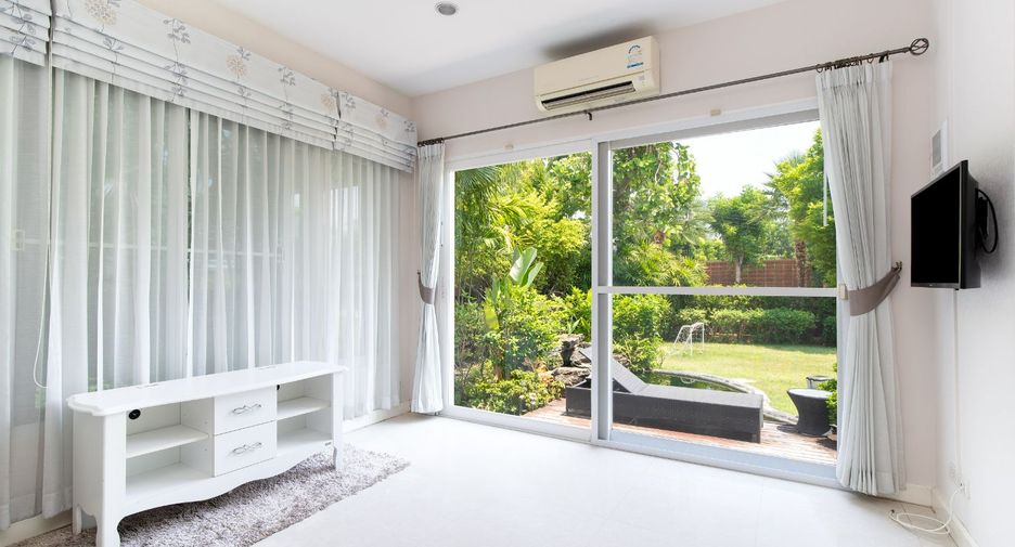 À vendre 5 chambres maison à Bang Khae, Bangkok
